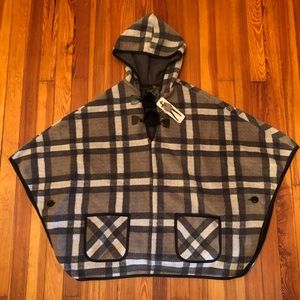 NWT Eivissa Plaid Poncho Small